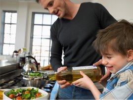 Family Focused Nutrition-kids in kitchen