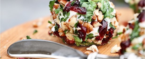 cranberry-walnut-cheese-balls-link